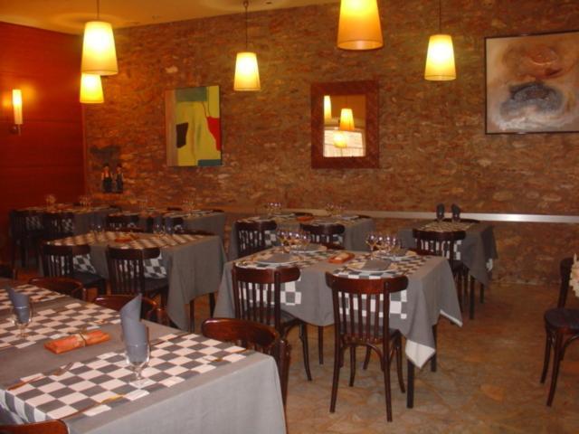 Hostal Restaurante Arasa Санта-Барбара Экстерьер фото